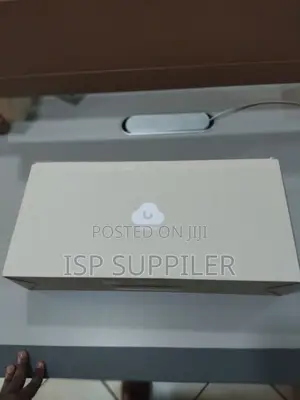 Ubiquiti Unifi Usw-Pro-Max-16-Poe 16-Port 2.5g Poe++ Switch