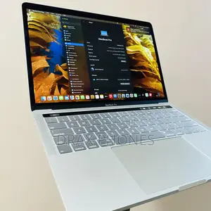 Laptop Apple MacBook Pro 2019 16GB Intel Core i7 SSD 256GB