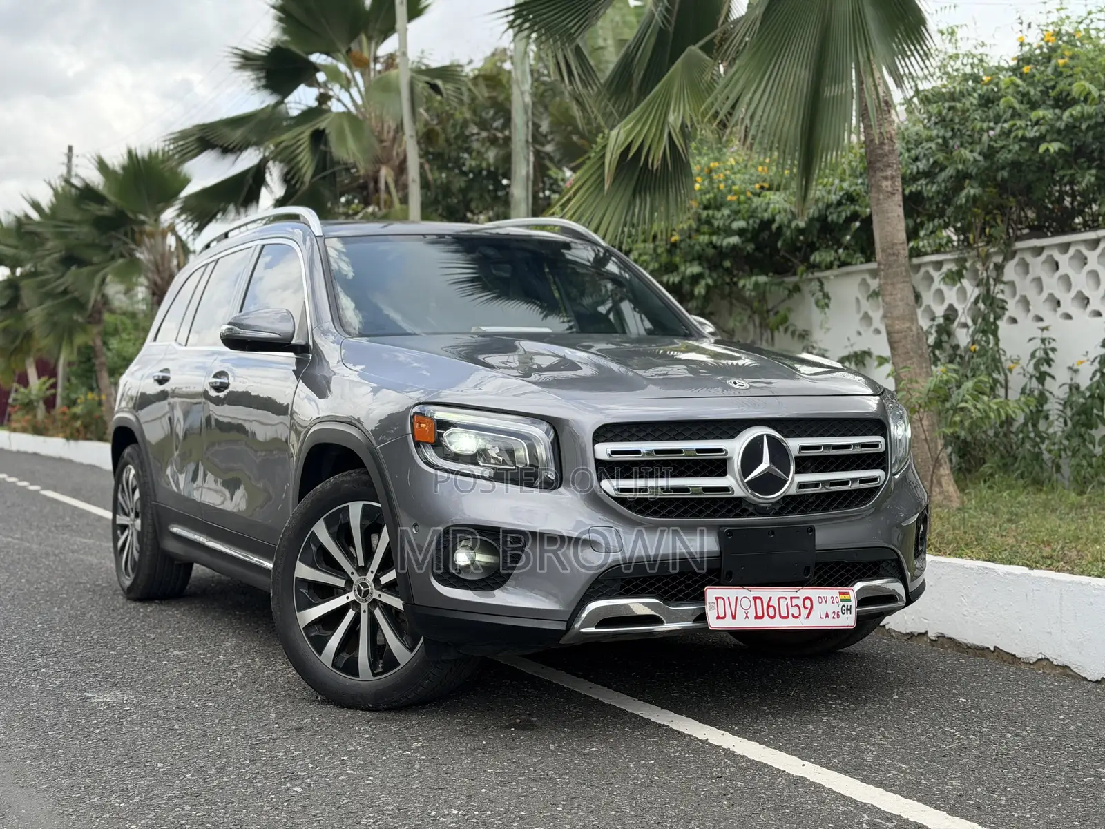 Mercedes-Benz GLB-Class GLB 250 4MATIC 2023 Gray