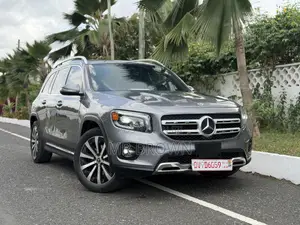 Mercedes-Benz GLB-Class GLB 250 4MATIC 2023 Gray
