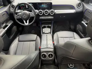Mercedes-Benz GLB-Class GLB 250 4MATIC 2023 Gray