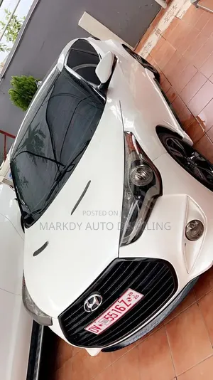 Hyundai Veloster 2014 White