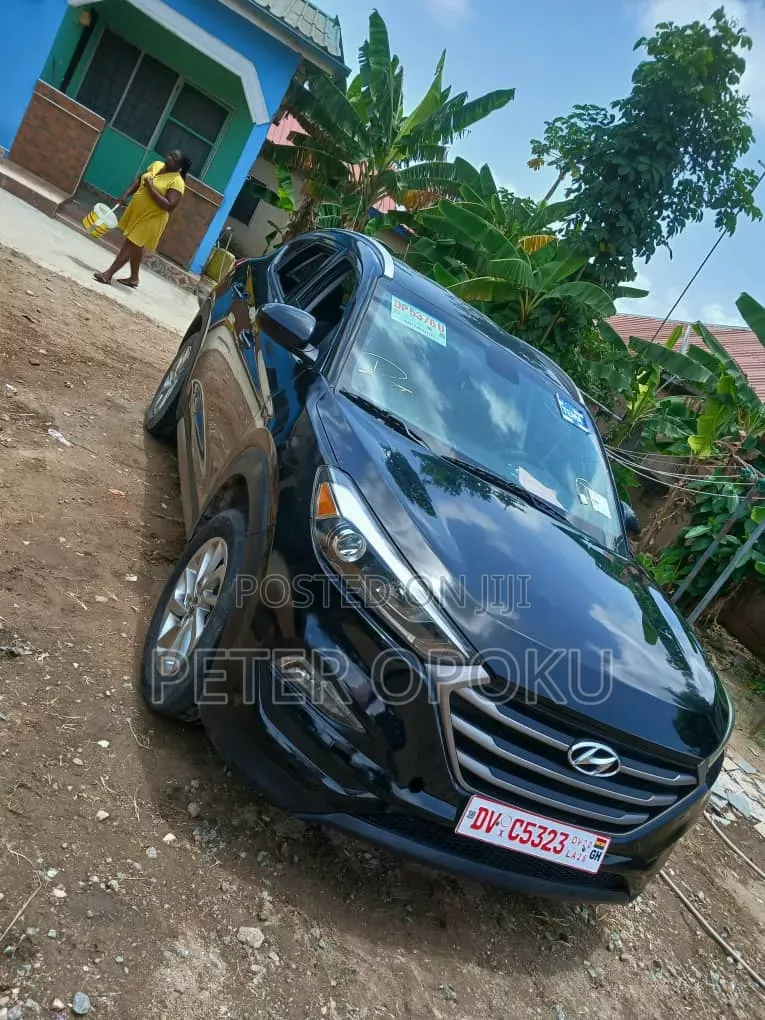 Hyundai Tucson 2016 Black