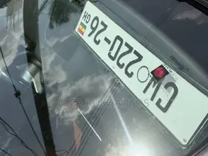 Mercedes-Benz C300 2022 White