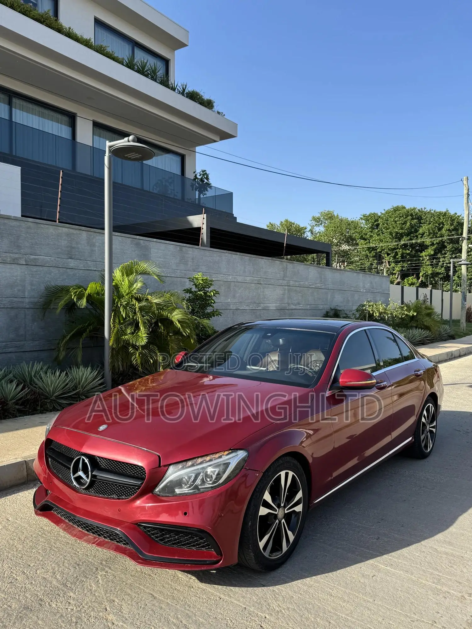 Mercedes-Benz C300 Luxury 4matic Sedan AWD (2.0L 4cyl 7A) 2017 Red