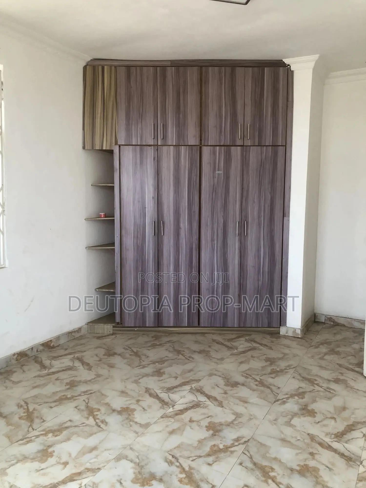 3bdrm Apartment in Adom Estate, Tema Metropolitan for rent