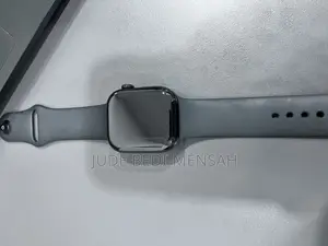 Apple Watch S11 42mm GPS +Cellular (Jetblack) 42 Mm 64 Gb (2025)