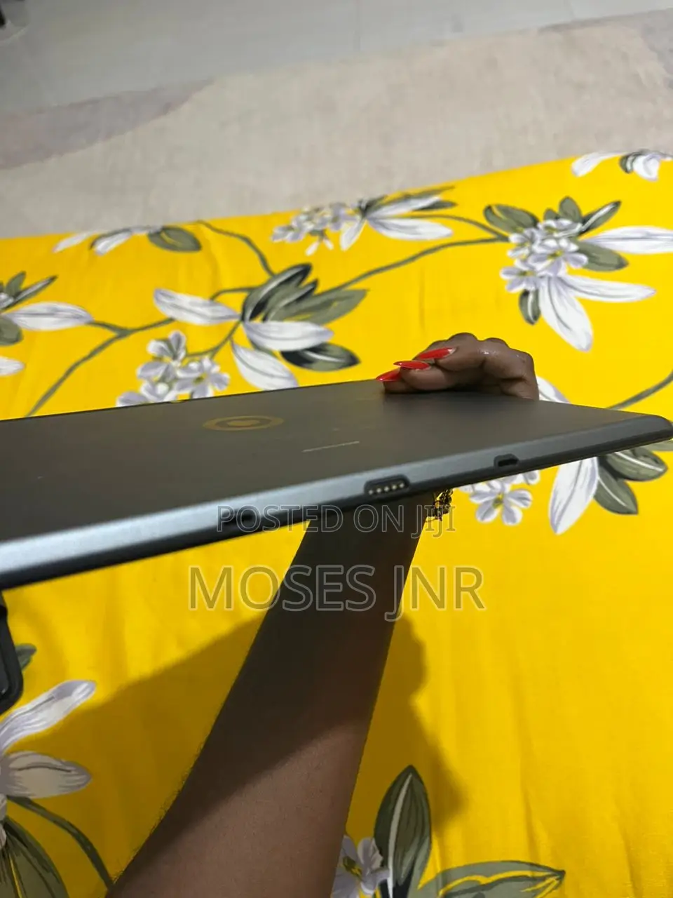 Microsoft Surface Go 16 GB Gray