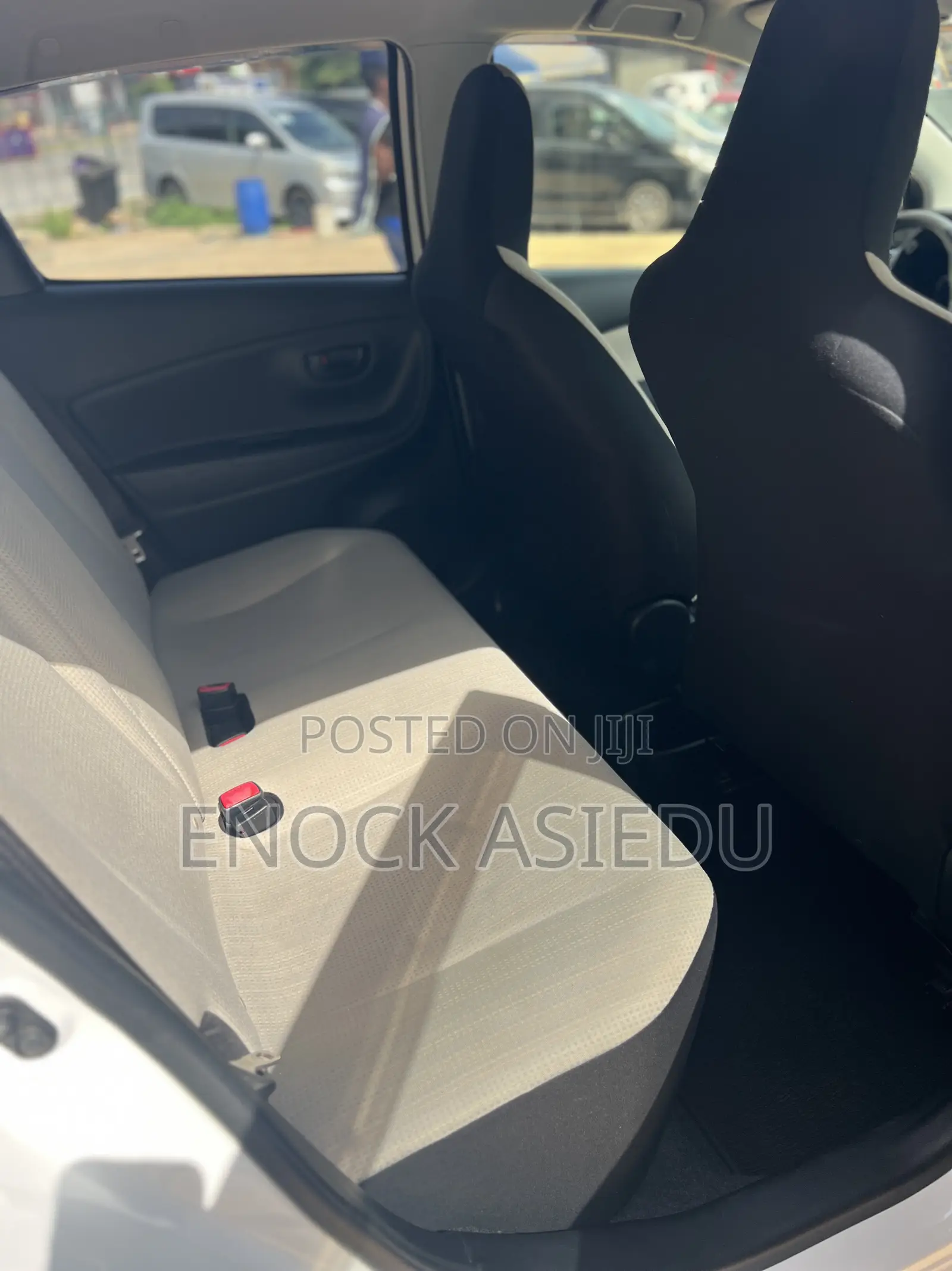 Toyota Vitz 1.3 AWD 3dr 2015 White