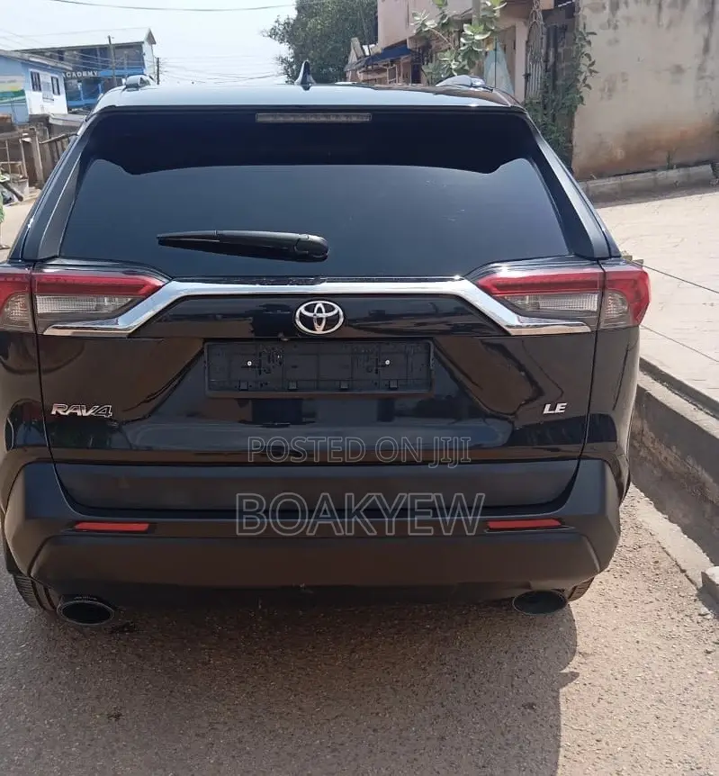 Toyota RAV4 LE AWD 2020 Black