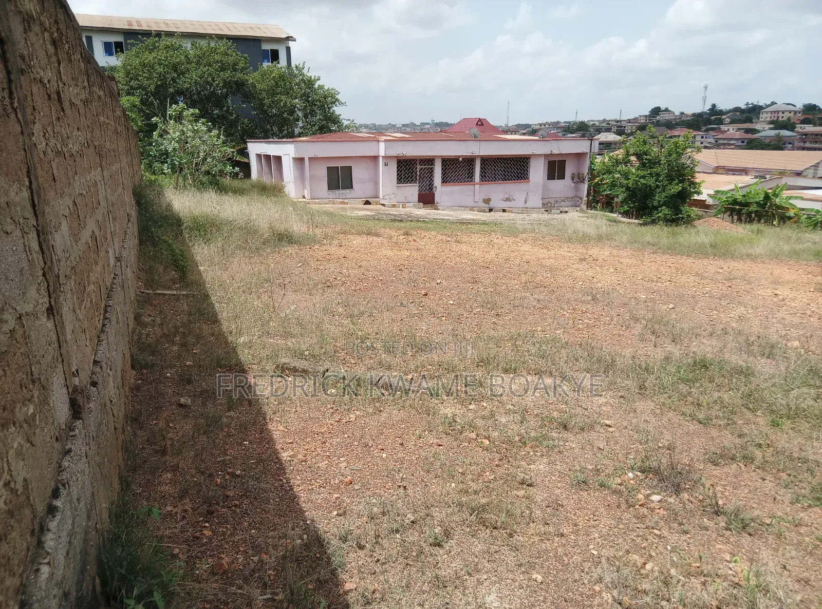 5bdrm House in Brother K Estate, Kumasi Metropolitan for rent