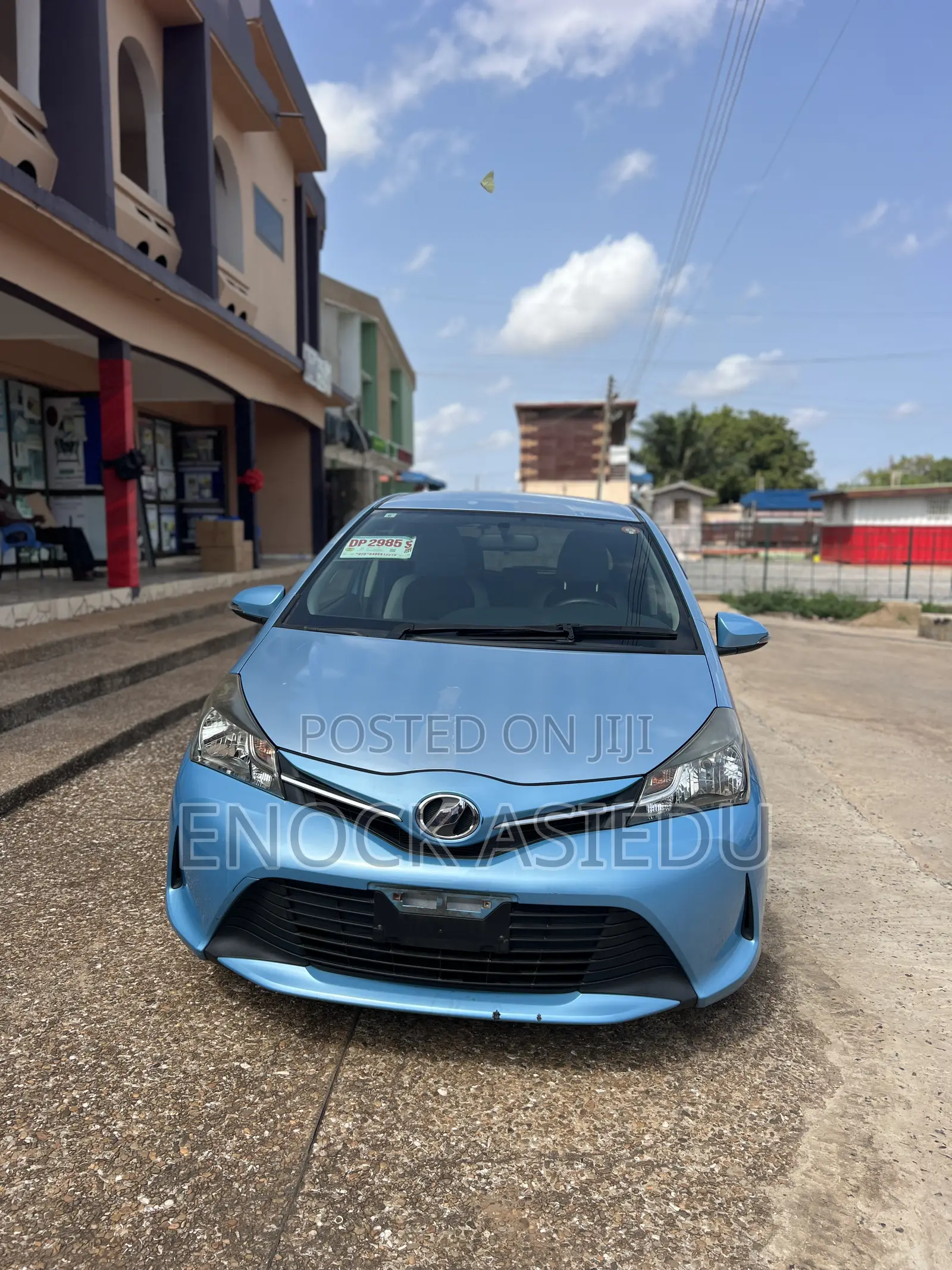 Toyota Vitz 1.3 AWD 5dr 2015 Blue