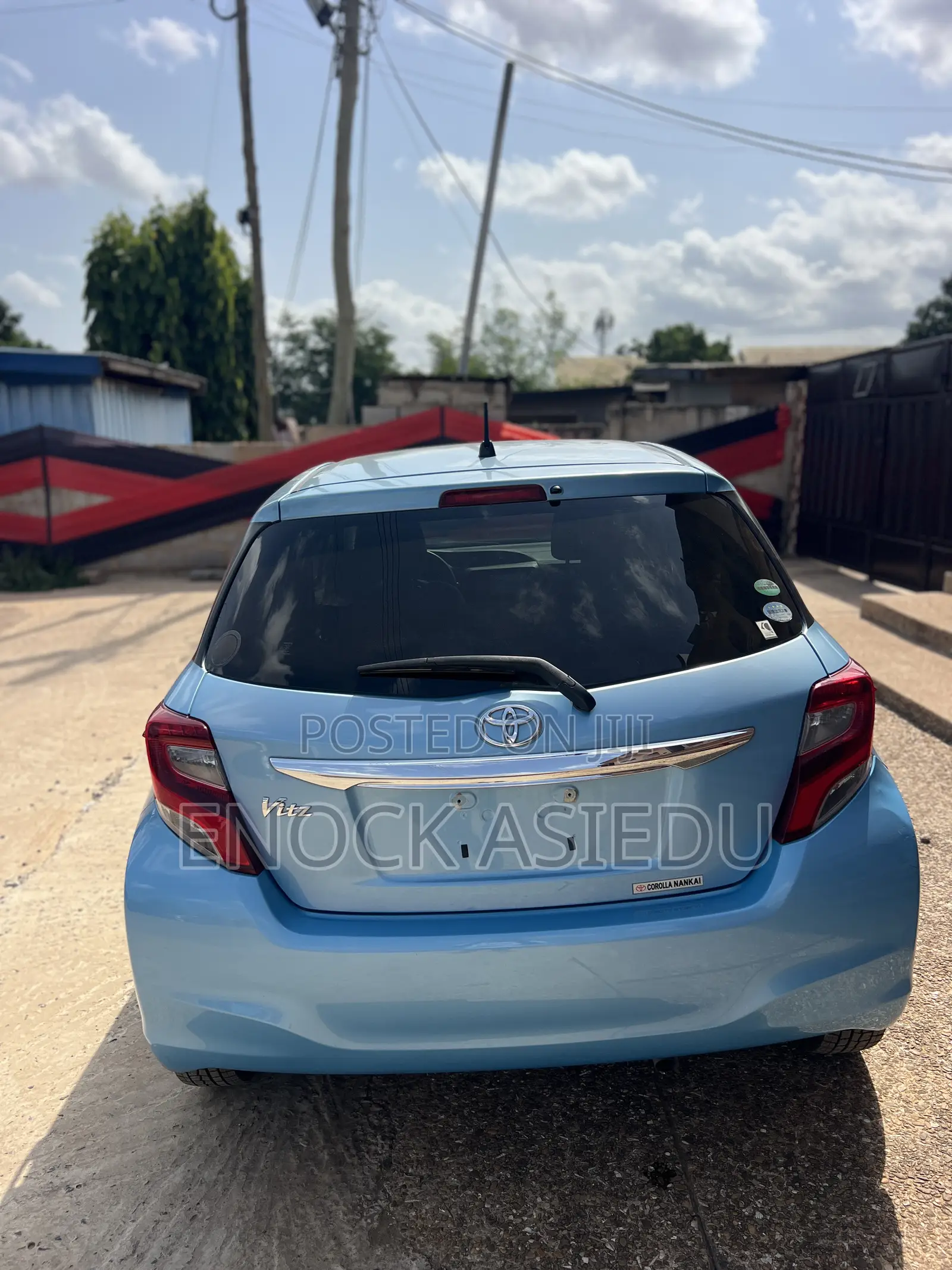 Toyota Vitz 1.3 AWD 5dr 2015 Blue