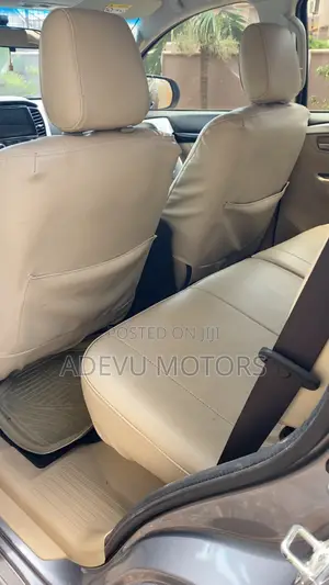 Mitsubishi Pajero Sport 2017 Silver