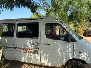 Mercedes-Benz Sprinter 2004 White