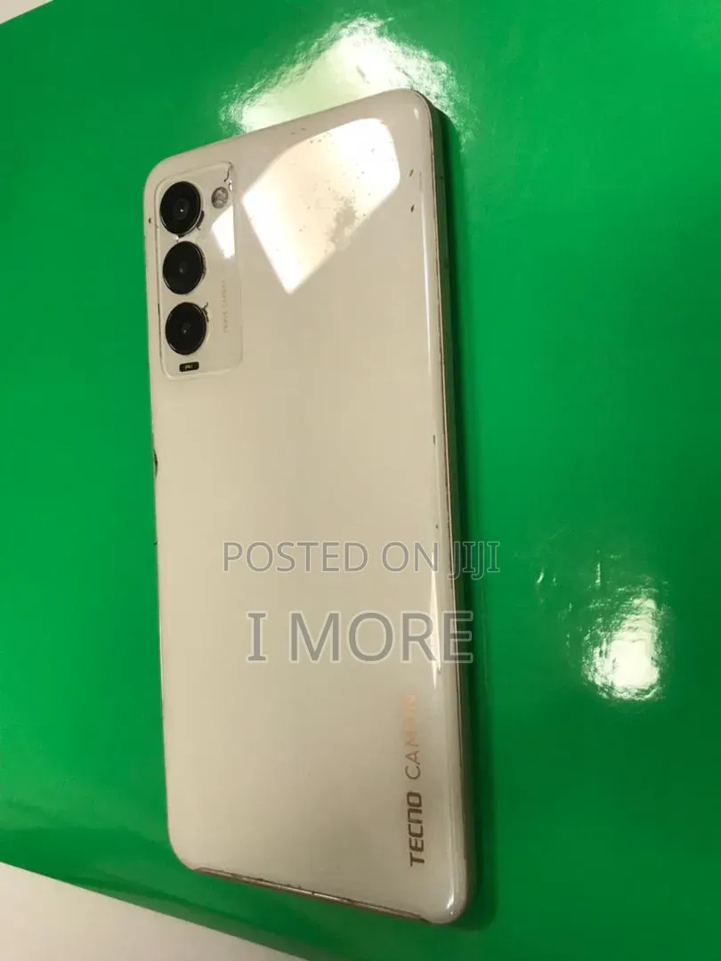 Tecno Camon 18 128 GB White