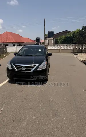 Nissan Versa 1.6 SV 4dr Sedan (1.6L 4cyl CVT) 2015 Black