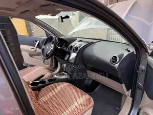 Nissan Qashqai 2015 Gray