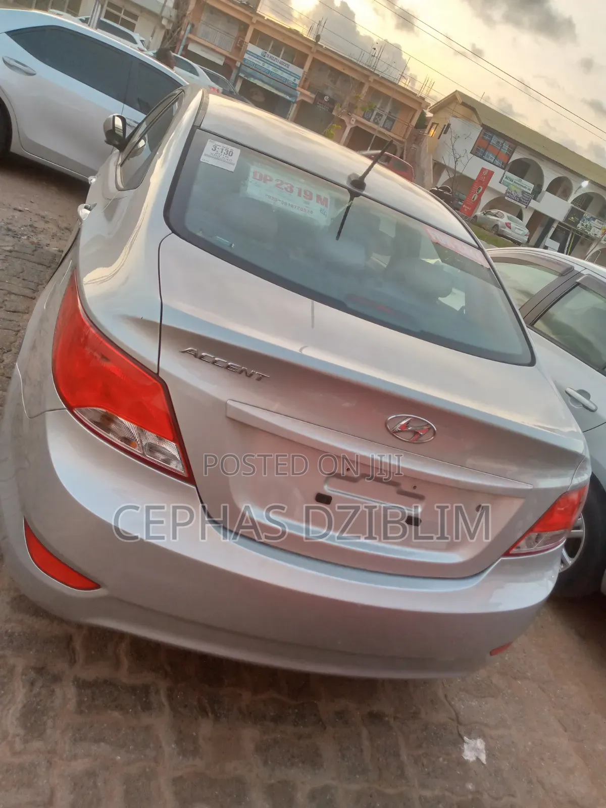 Hyundai Accent SE Hatchback 2016 Silver
