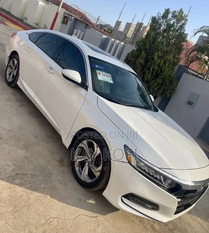 Honda Accord EX 2018 White