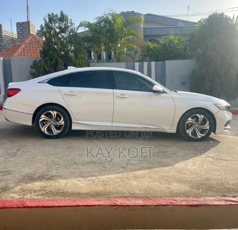 Honda Accord EX 2018 White