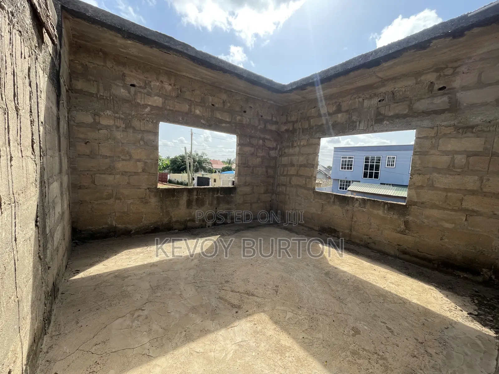 4bdrm Apartment in Oyarifa for sale