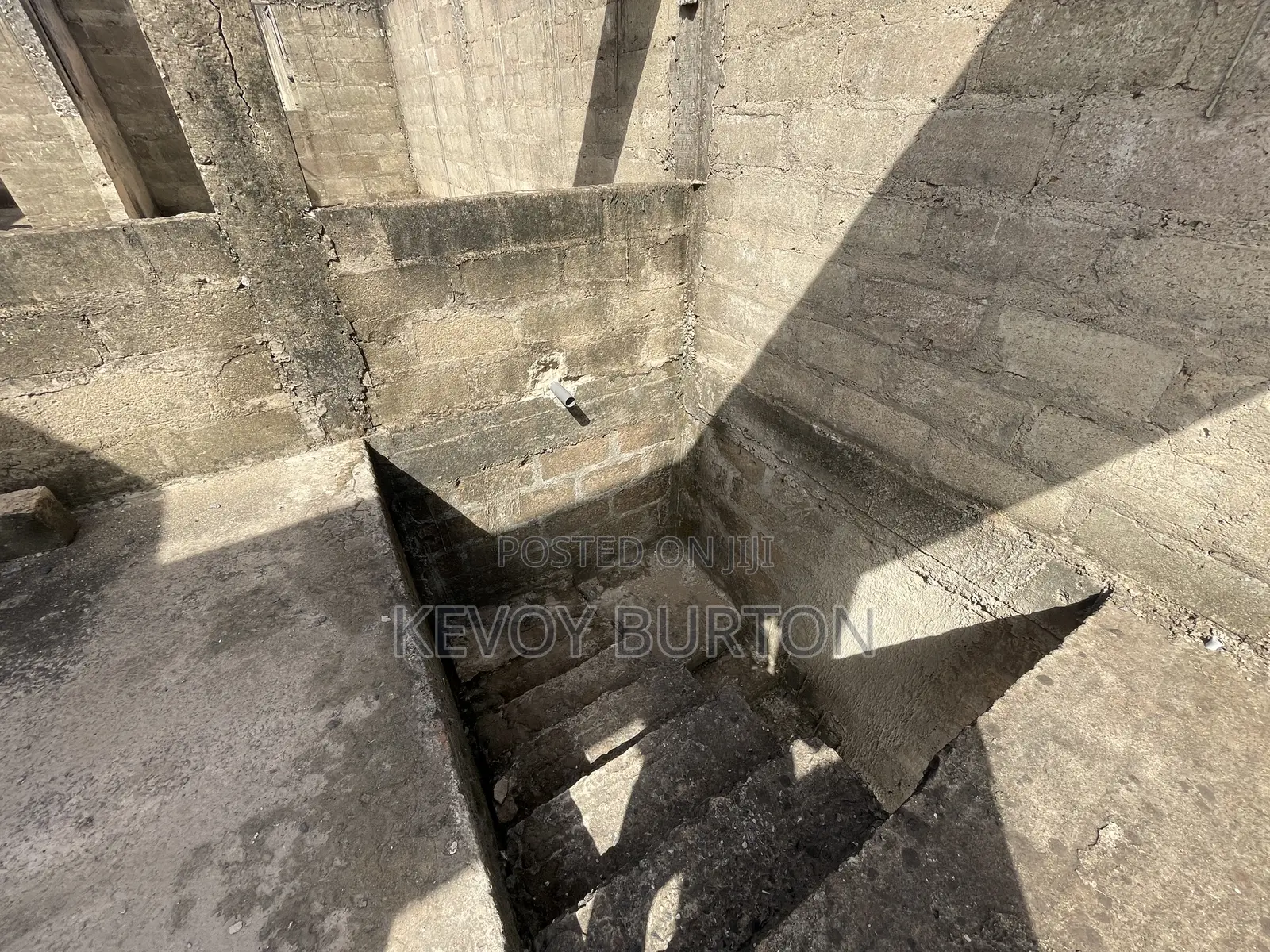 4bdrm Apartment in Oyarifa for sale