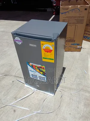 Cute Nexon Table Top Fridge With Powerful Compressor