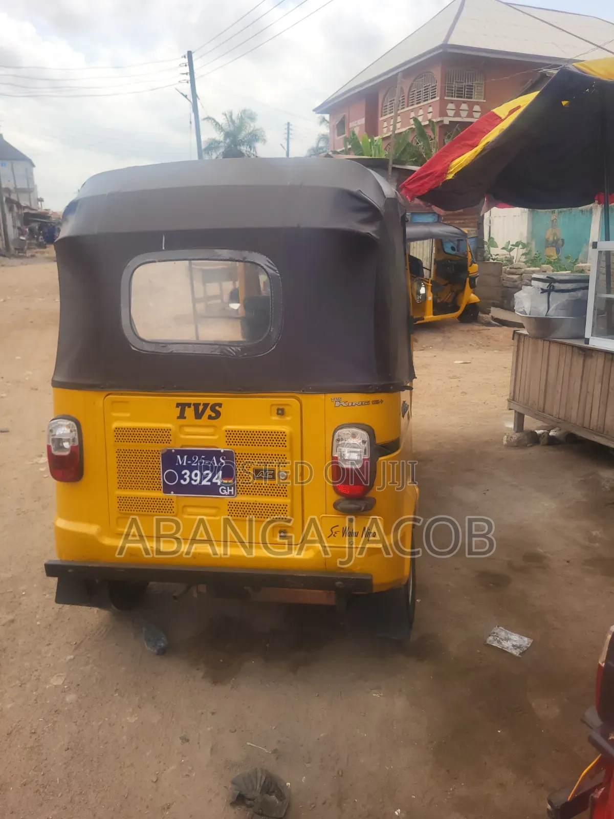 TVS King Deluxe Plus iTouch Start 2025 Yellow