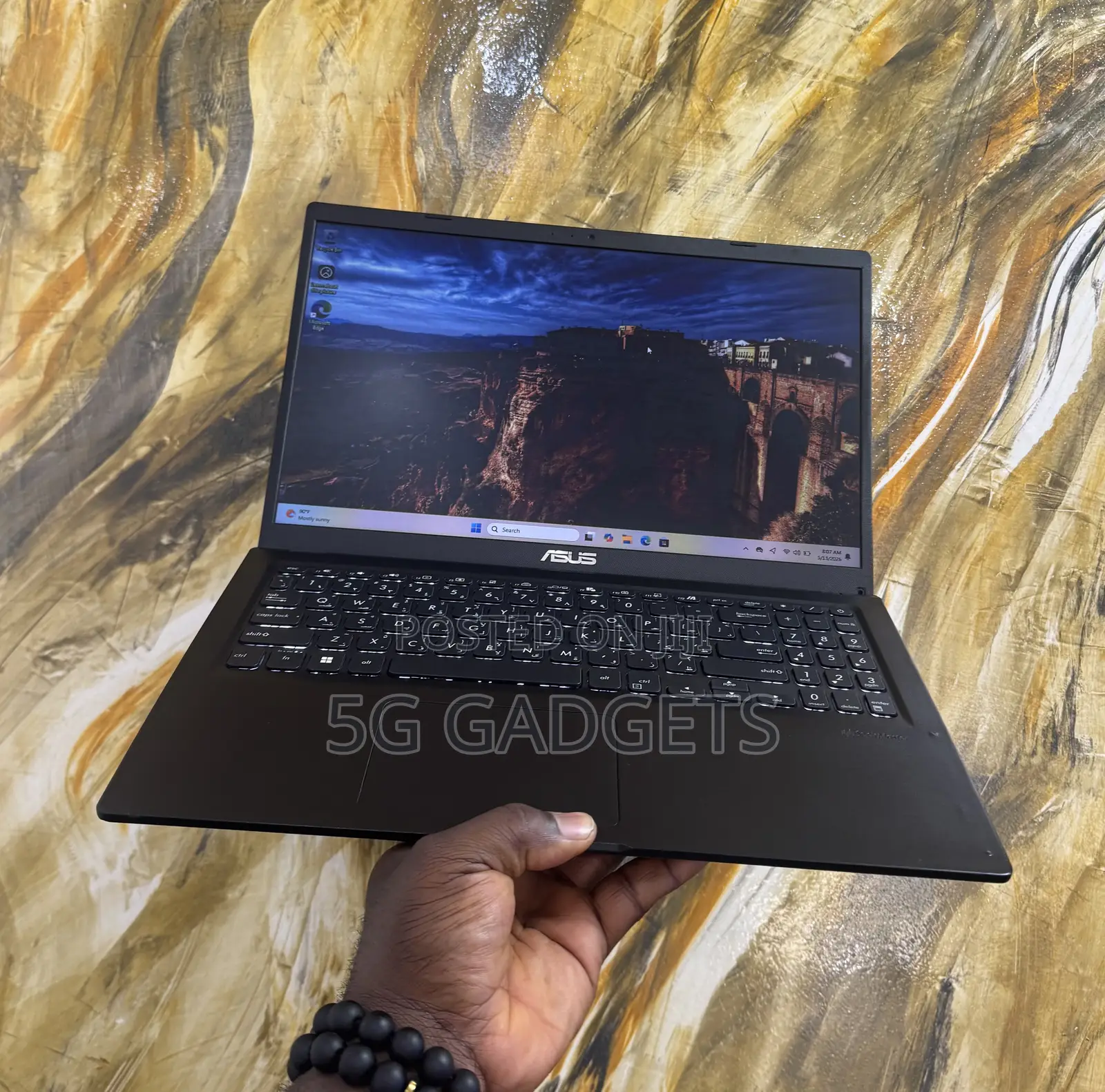 Laptop Asus VivoBook 15 X505BA 8GB Intel Core i5 SSD 256GB