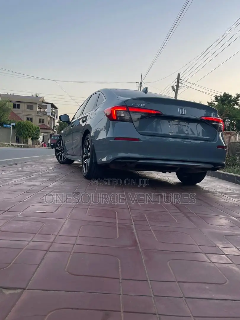 Honda Civic EX CVT 2024 Gray