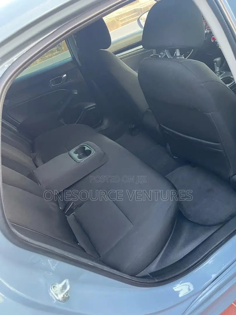 Honda Civic EX CVT 2024 Gray
