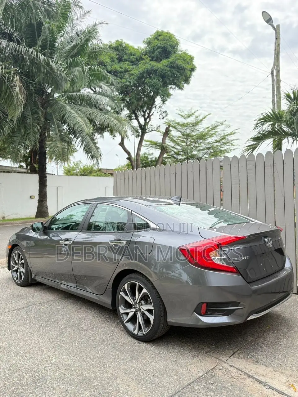 Honda Civic Touring 2021 Gray