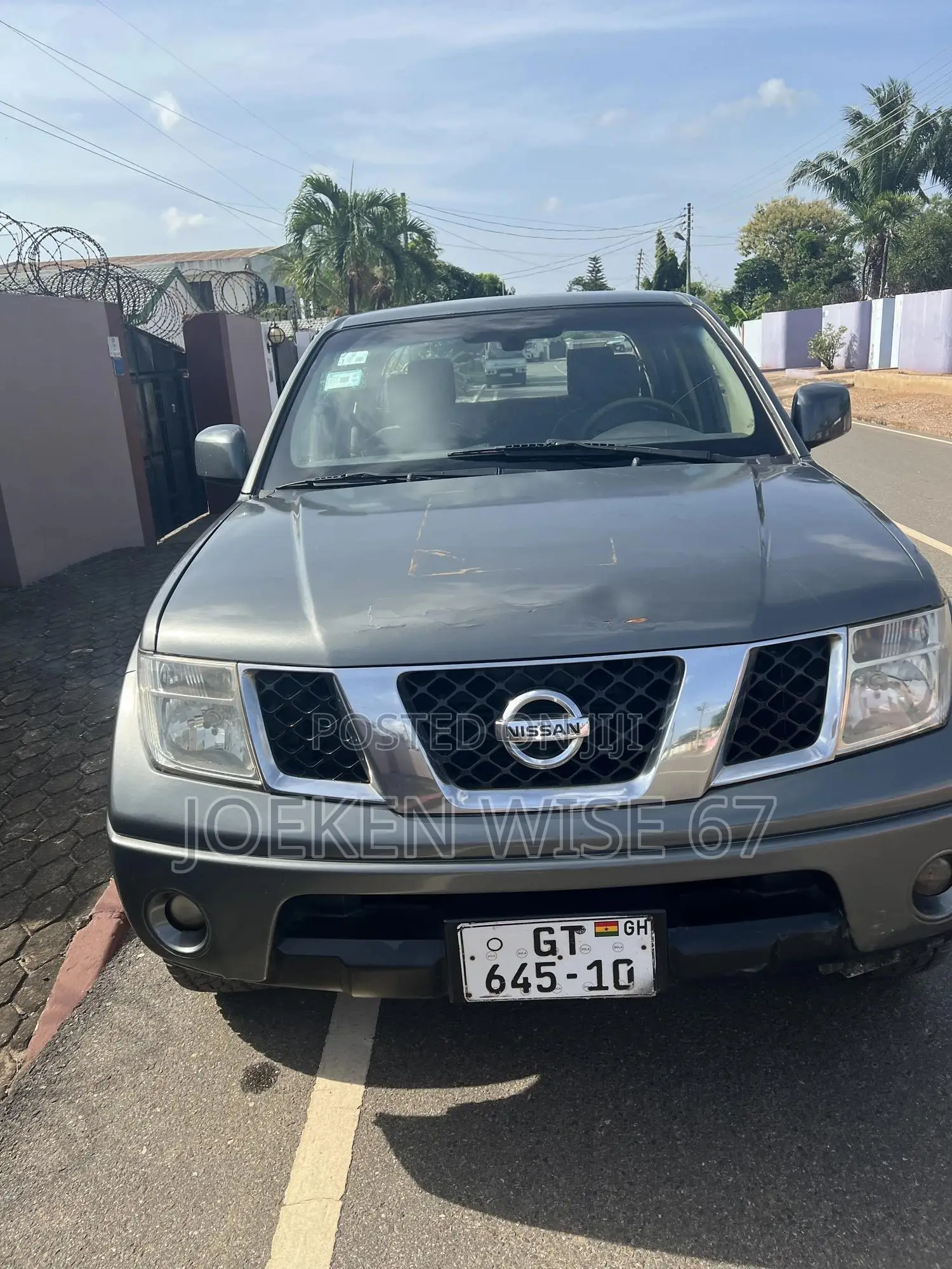 Nissan Navara 2014 Gray