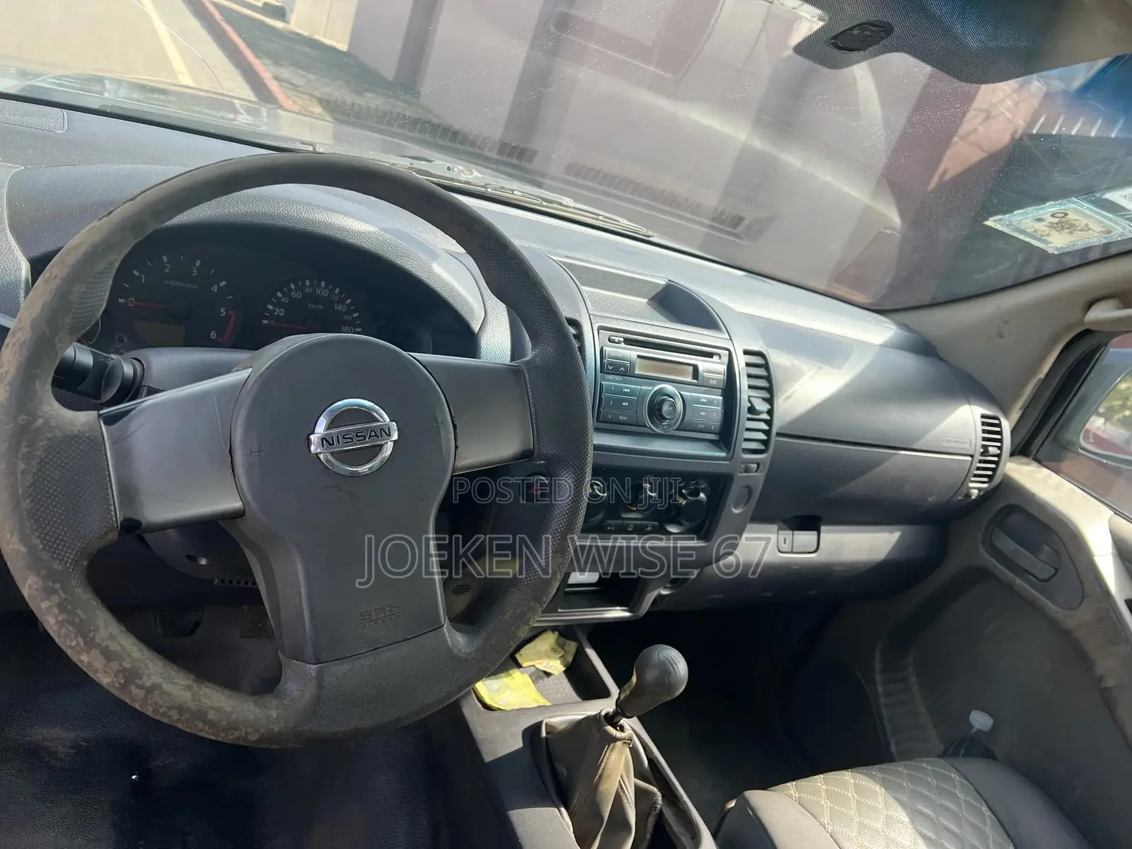 Nissan Navara 2014 Gray