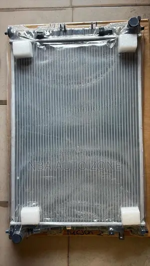 Hyundai Tucson 2022-24 Radiator / Water Tank