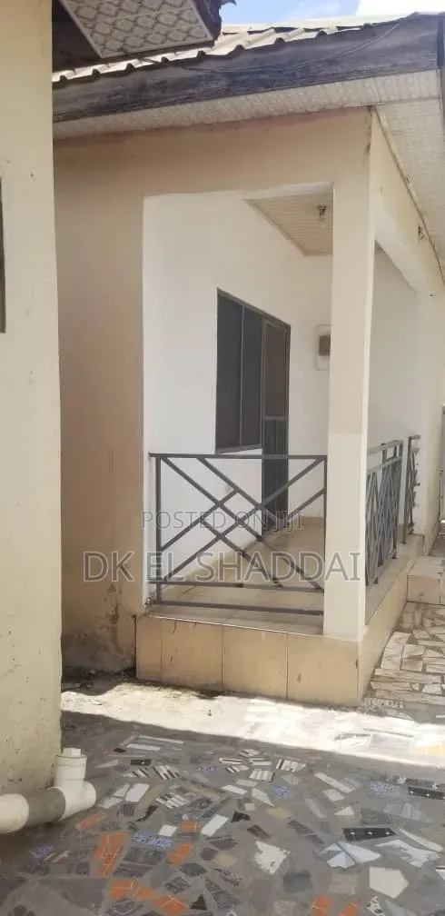 1bdrm Apartment in Pokuase for rent