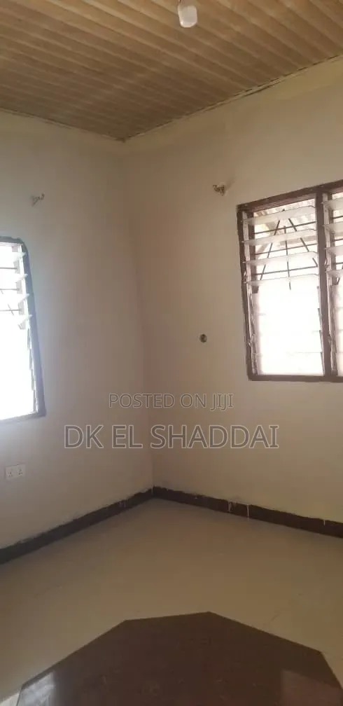 1bdrm Apartment in Pokuase for rent