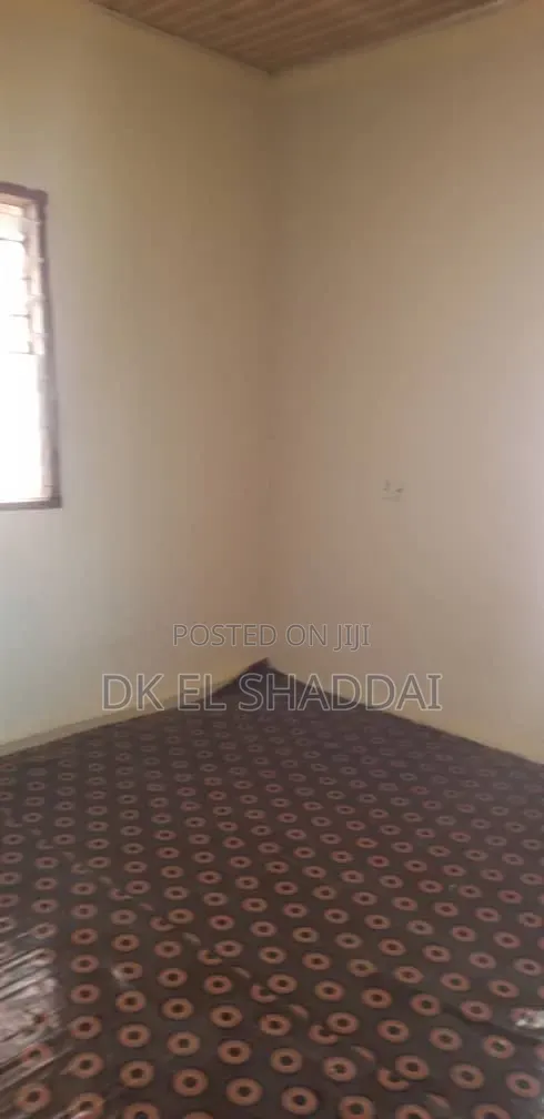 1bdrm Apartment in Pokuase for rent