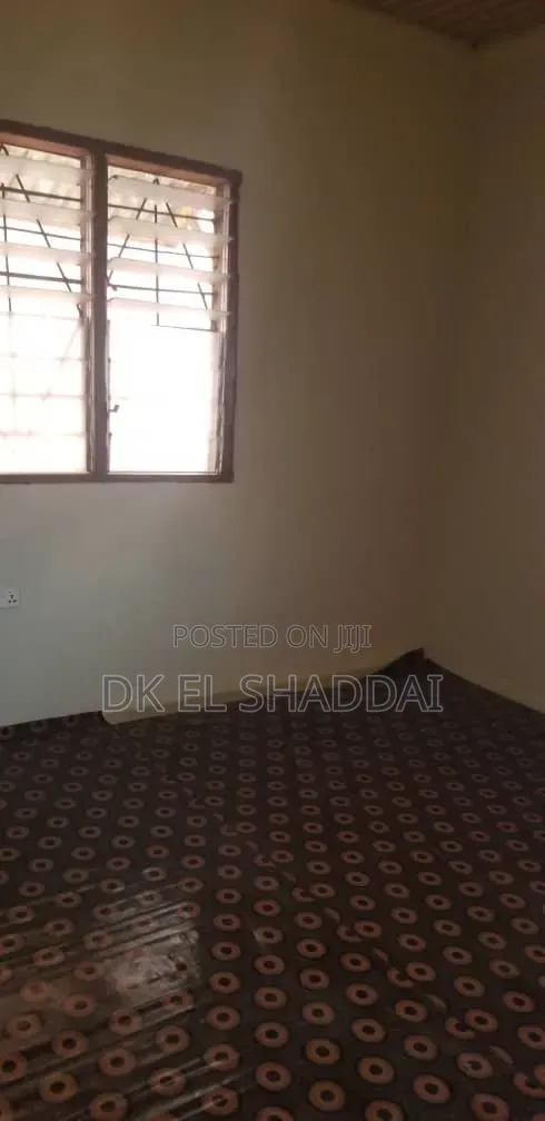 1bdrm Apartment in Pokuase for rent