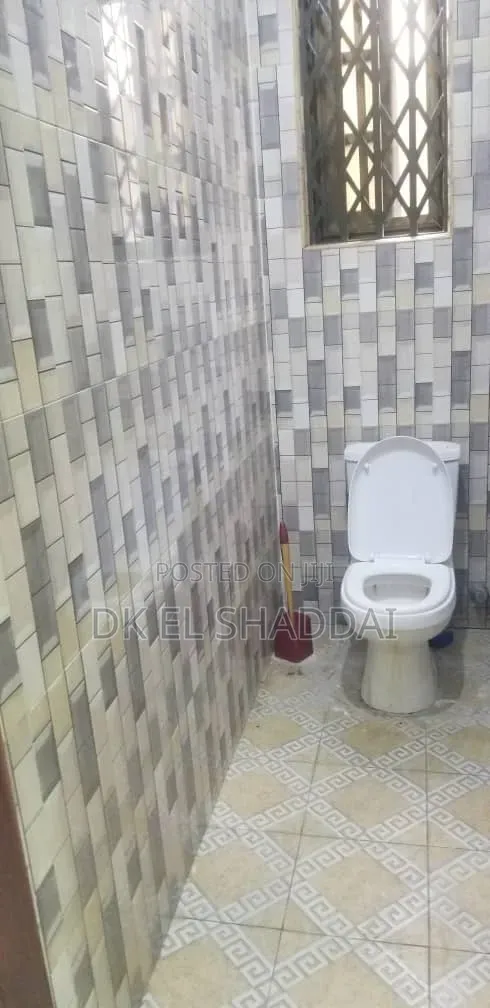 2bdrm Apartment in Pokuase for rent