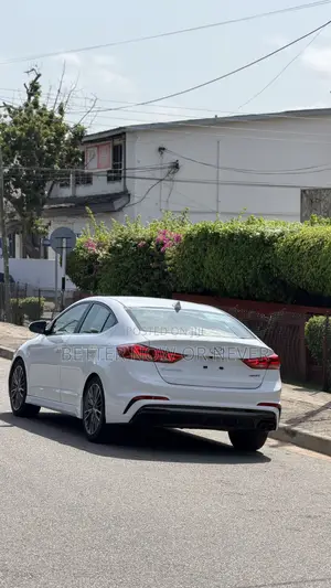 Hyundai Elantra Sport 2018 White