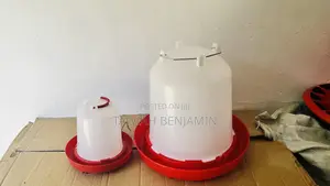 2.5 Litters Chicken Drinker