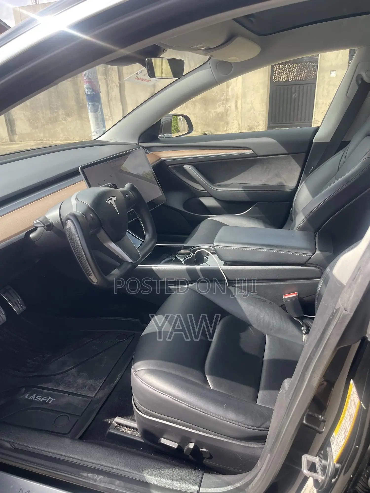 Tesla Model 3 54 kWh Standart Range Plus 2020 Black