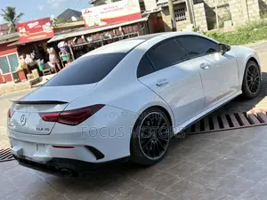 Mercedes-Benz CLA-Class AMG CLA 35 4MATIC Sedan 2022 White