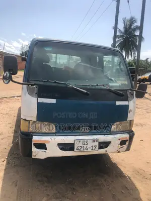 Kia Combi 2000 Blue