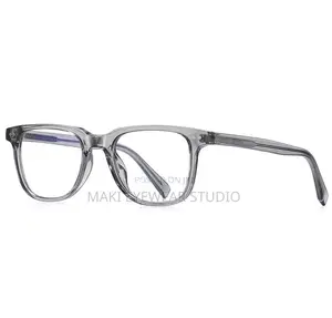 Rectangle Fashion Glasses With Photochromic Lenses.