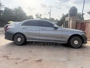 Mercedes-Benz C300 Sport Sedan RWD (2.0L 4cyl 7A) 2016 Gray