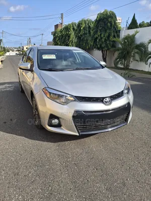 Toyota Corolla 2017 Silver