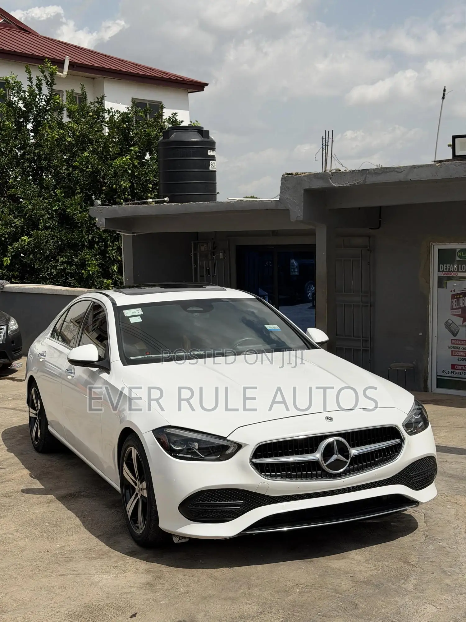 Mercedes-Benz C300 2022 White